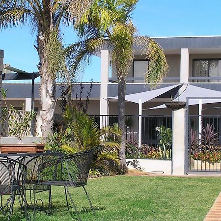 Dongara Old Mill Motel Exteriér fotografie